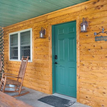 7Cs Lodging Flintstone Exterior foto